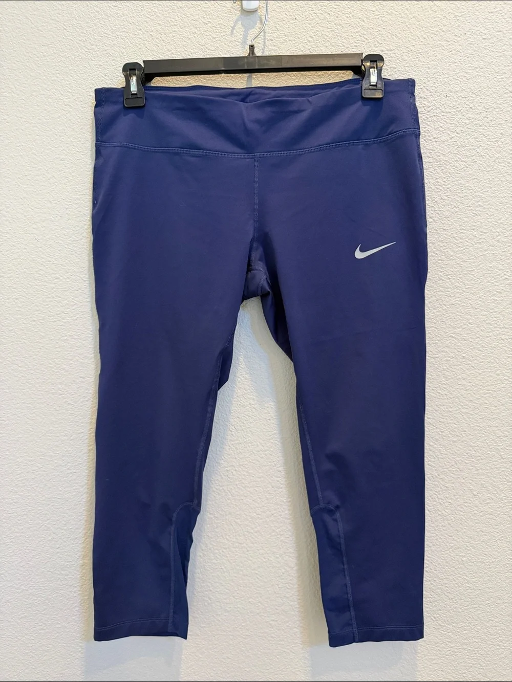 Nike Women’s Dri-FIT Capri Workout Leggings Navy Blue